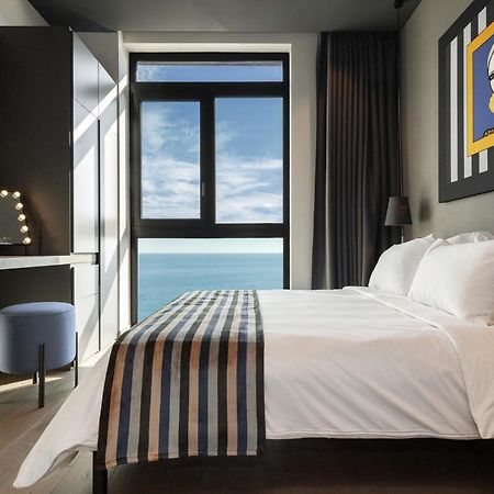 Only Boutique Suites & Residences Лімасол Екстер'єр фото