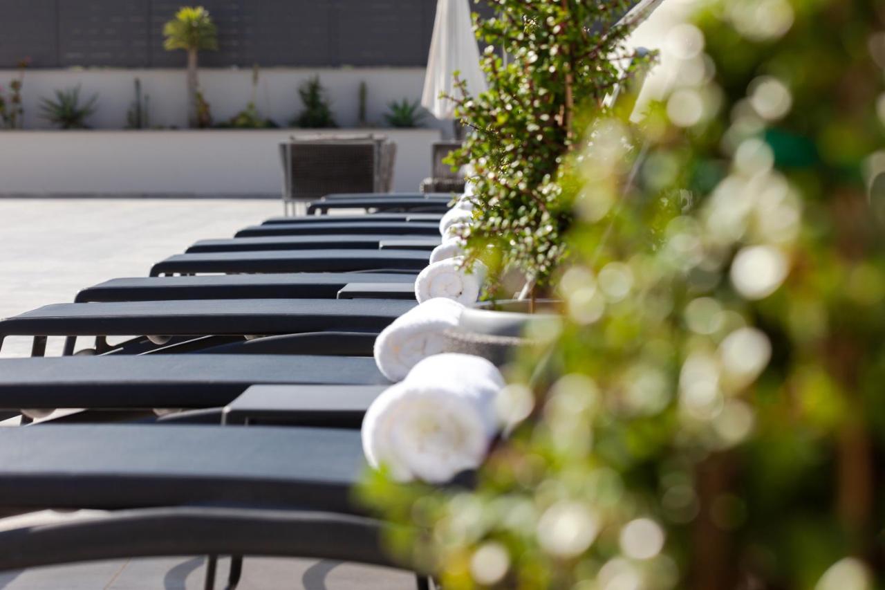 Only Boutique Suites & Residences Лімасол Екстер'єр фото