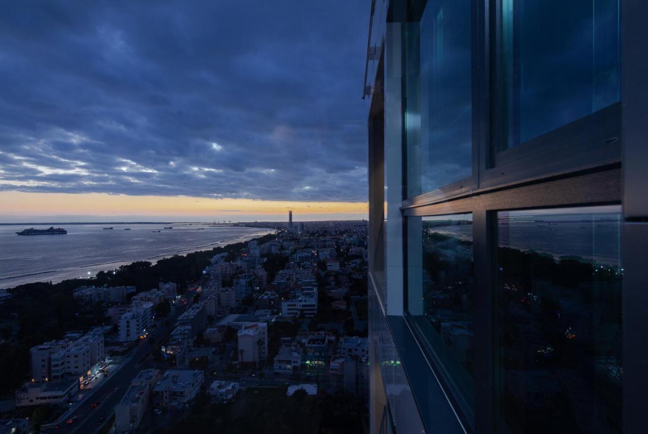 Only Boutique Suites & Residences Лімасол Екстер'єр фото